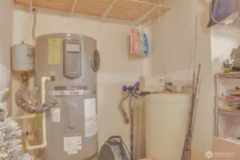 GARAGE: Hot Water Heater and Water Softener