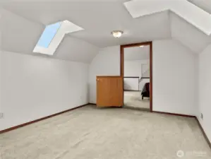 Bonus room off primary.
