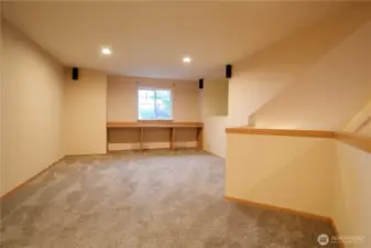 Loft/Rec Room: Upstairs