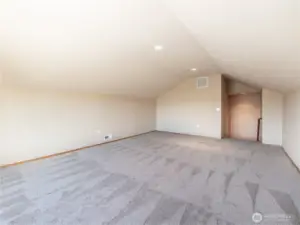 Bonus Room