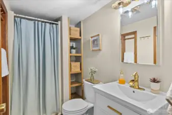 Lower Level 3/4 Bathroom