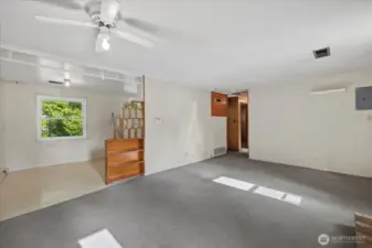 Great flowing layout and kitchen with dining space