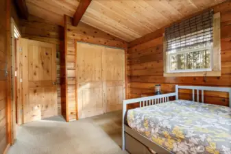 Nice sized closets in both bedrooms.