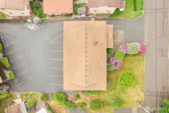 1702 4-Plex aerial