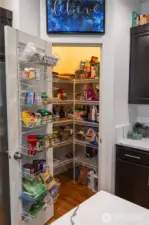 Walk-in Pantry