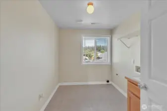 Laundry/Utility Room