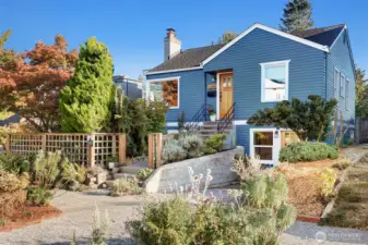 Built in 1941, this is a classic Seattle home in one of Seattle's most sought-after neighborhoods. Close to transit, restaurants, and grocery stores, on a quite street in Whittier Heights.