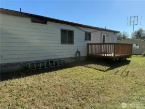 Solid back deck