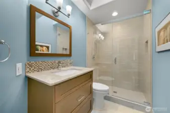 Main Level 3/4 Bathroom