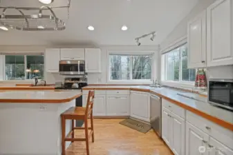 Spacious Kitchen