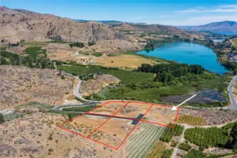 Lot 1 is the largest and flattest lot available in Wapato Heights. Easy build and plenty of space to spread out. Lot lines are approximate.