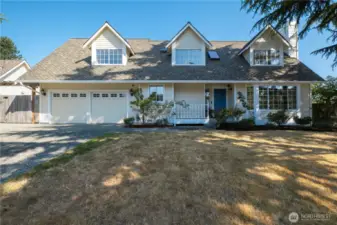 Welcome to 2425 214th Pl SW in Brierwood!