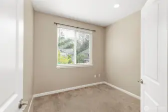 Office/Bonus Room Space