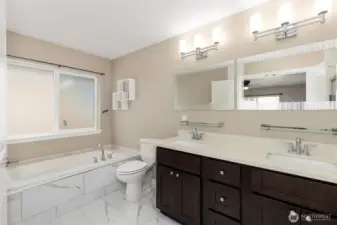 Soaking tub!