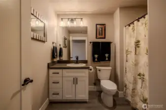 Upstairs full bath