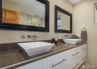 #2 Primary bath with double sinks