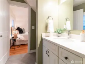 Extra space to the right, ceramic tile flooring and fresh paint!