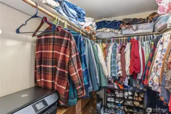 Primary Suite Walk-In Closet.