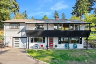 Beautiful views from this front covered deck