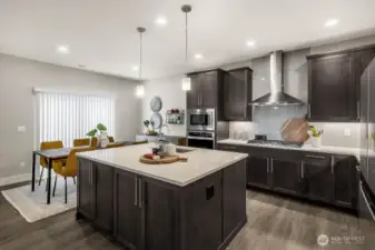 hotos are for representation only.  Features, colors and selections may differ from photograph. See site agent for details.