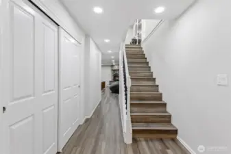 Lower level hallway w/ large linen closet