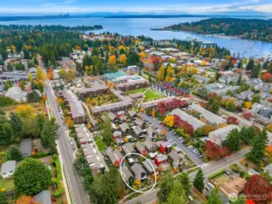 True Winslow and ferry proximity that will make commuting, travel, or an evening in Seattle all within reach.