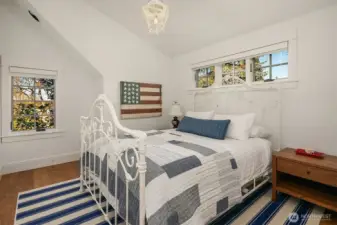 Bedroom in the carriage house