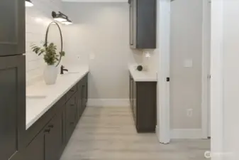 Primary en-suite bathroom with beautiful tile shower