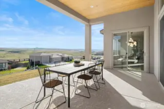 Covered patio with stunning views!