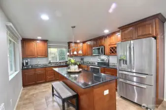 Stunning remodeled kitchen!