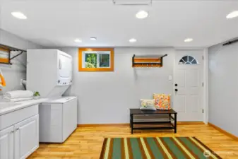 Laundry/mud room