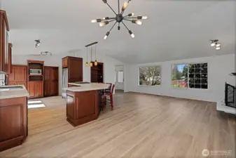 Huge open concept floorplan with tall ceilings