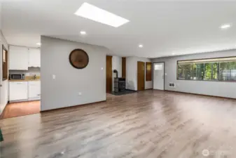 Living Room/Dining Room