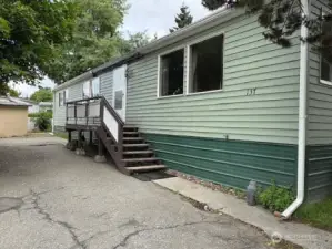 Front entry/porch