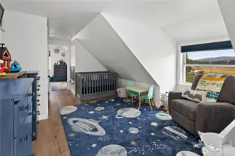 Upstairs loft- easily could be a bunk room or 4th bedroom!