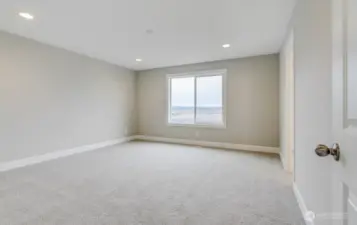 Photo not of actual home