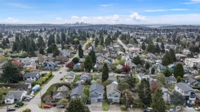 Greenwood is such a convenient neighborhood, here you can see the Seattle skyline in the distance.