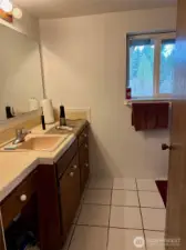 Full Bathroom