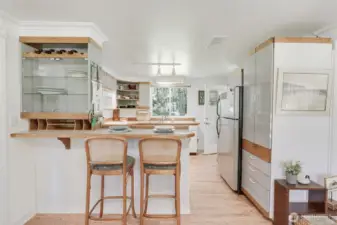 kitchen Bar