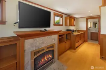 Office/Den