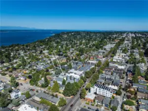 A quick stroll down California Ave to W. Seattle's Junction