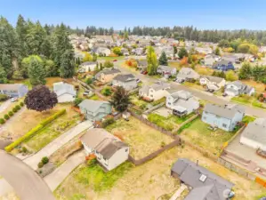 Feels like a corner lot- there's that much space between neighbors!