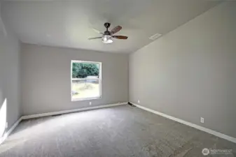 3 Bd PLUS This Den/Office Off Living Area~