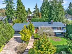 Welcome to 5210 111th Ave. NE Kirkland!