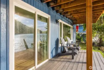 Lower Deck