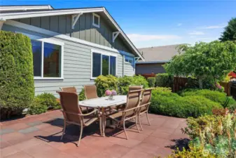 Large patio overlooking the golf course.