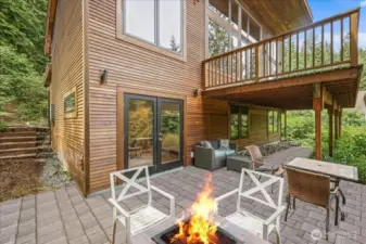 Large outdoor space perfect for entertaining