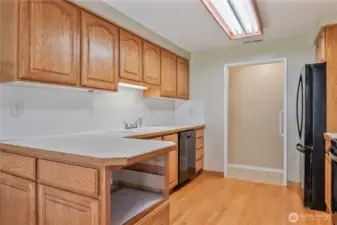 Kitchen and Bar