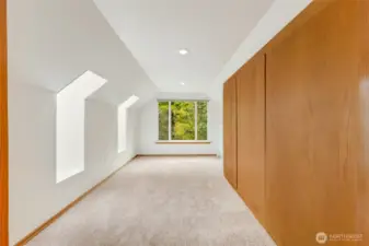 Unique Oversized Primary Closet/or Optional Office/Studio Space~