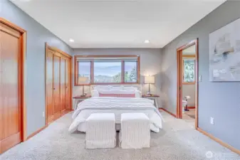 Main floor primary suite